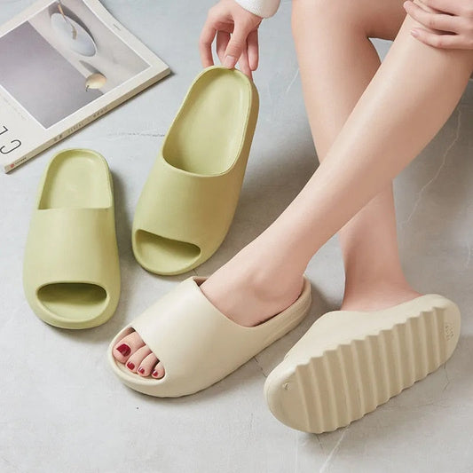 MIRA | Stijlvolle loungeslippers